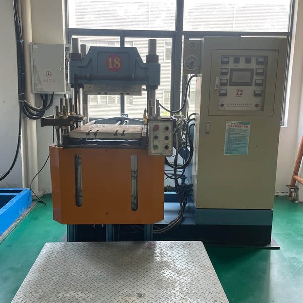 F5BFF56EC5756841AC7F354E690968EB